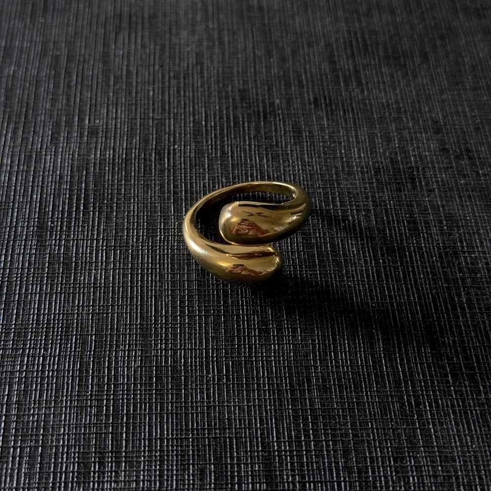 Gold Double Twist Ring